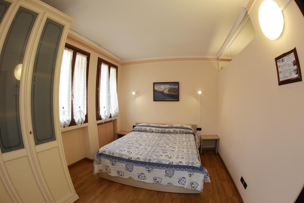 Central House Bérgamo Quarto foto
