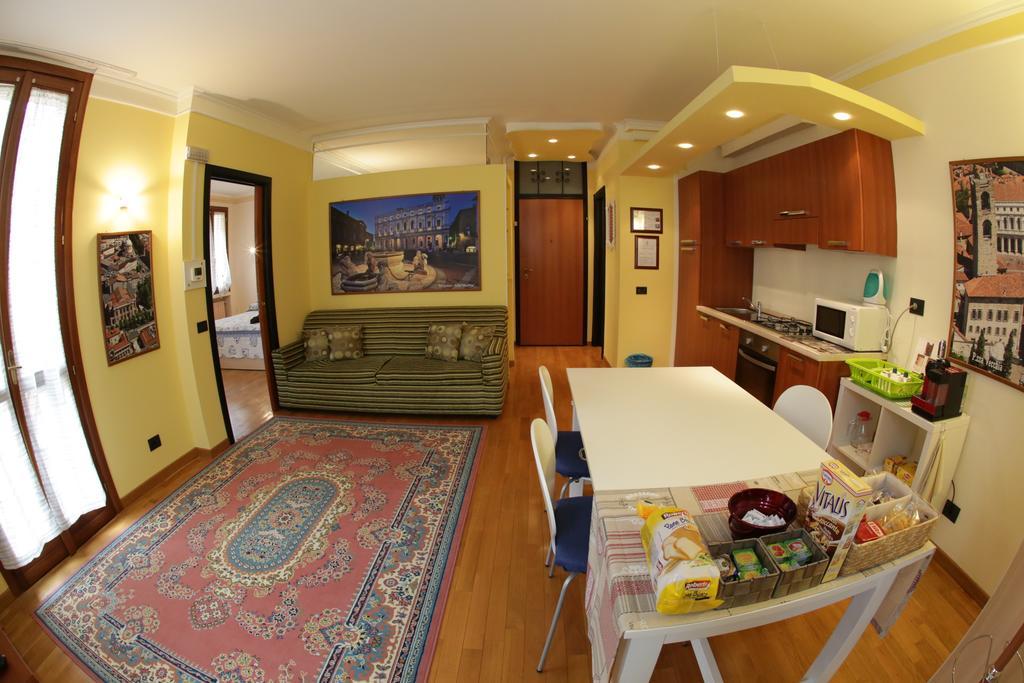 Central House Bérgamo Quarto foto
